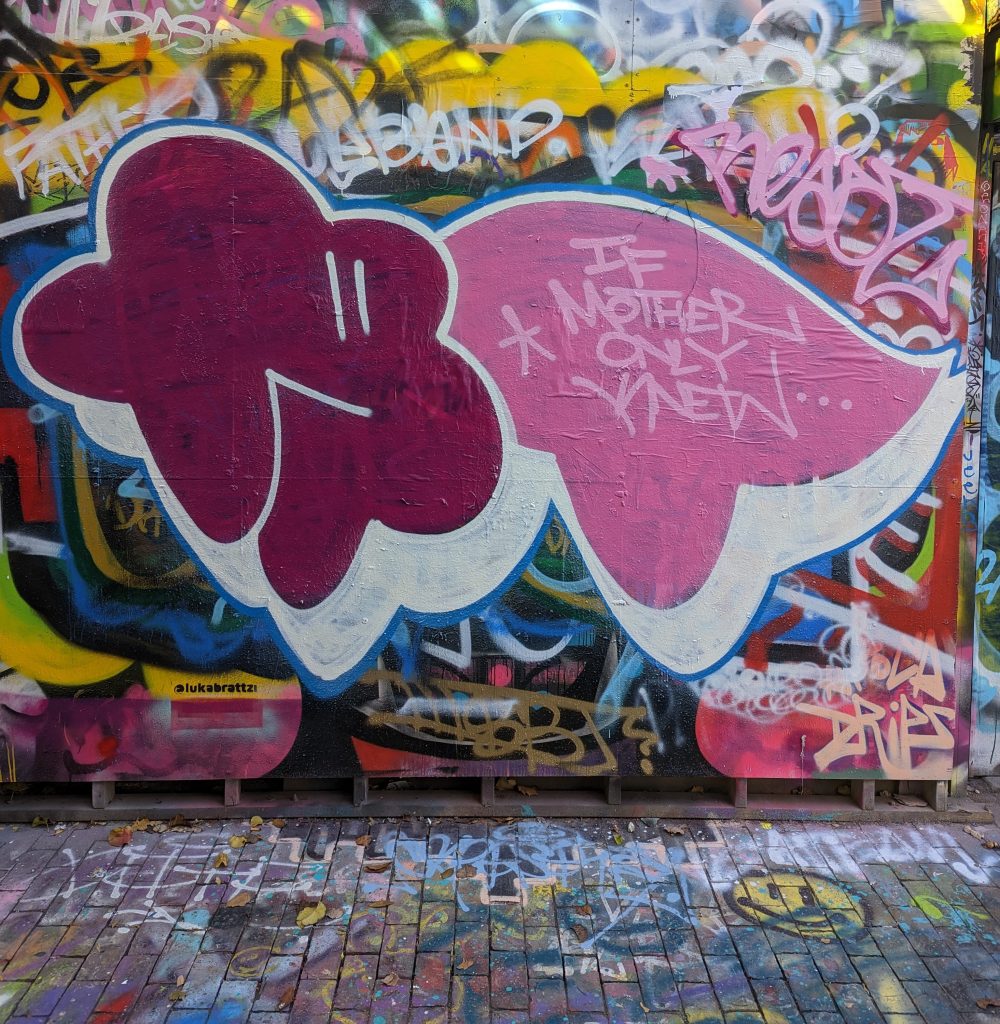 17 graffiti